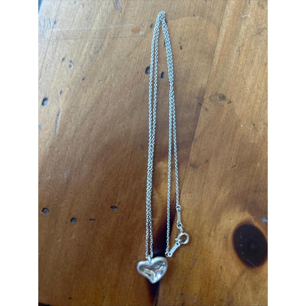 Vintage Tiffany & Co. Elsa Peretti Sterling Silver Floating Full Heart Necklace